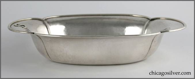 Kalo bowl, oval, with flat bottom and outwardly flaring rim, heavy applied wire rim, applied "S"to rim