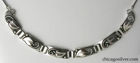 Laurence Foss necklace with unusual chain