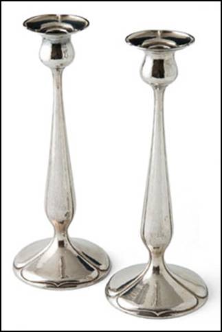 Kalo candlesticks, pair, tulip form 