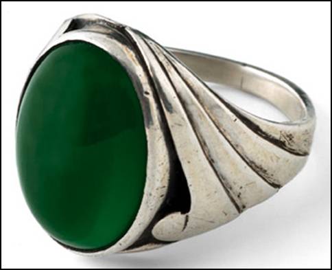 Bjarne ring, in handwrought sterling silver with large oval cabochon green bezel-set chalcedony stone 