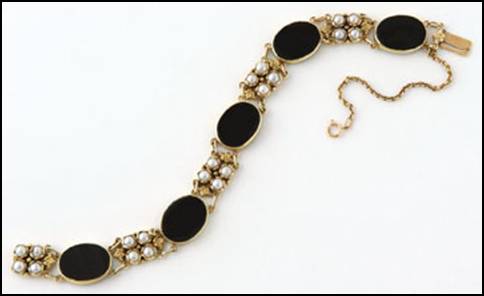 Margaret Rogers gold, onyx, and pearl bracelet