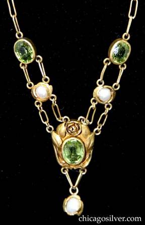 Kalo gold necklace
