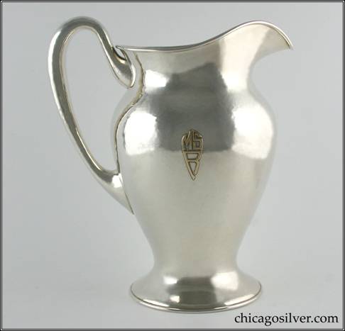 Lebolt pitcher