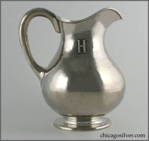 Eicher pitcher