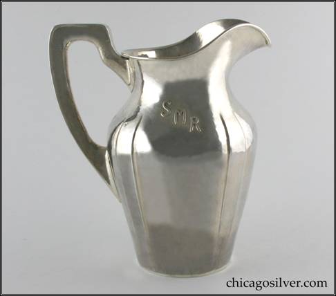 Eicher pitcher