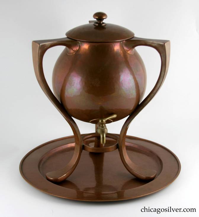 Kalo samovar / urn, massive, copper with brass fittings, and matching tray.  