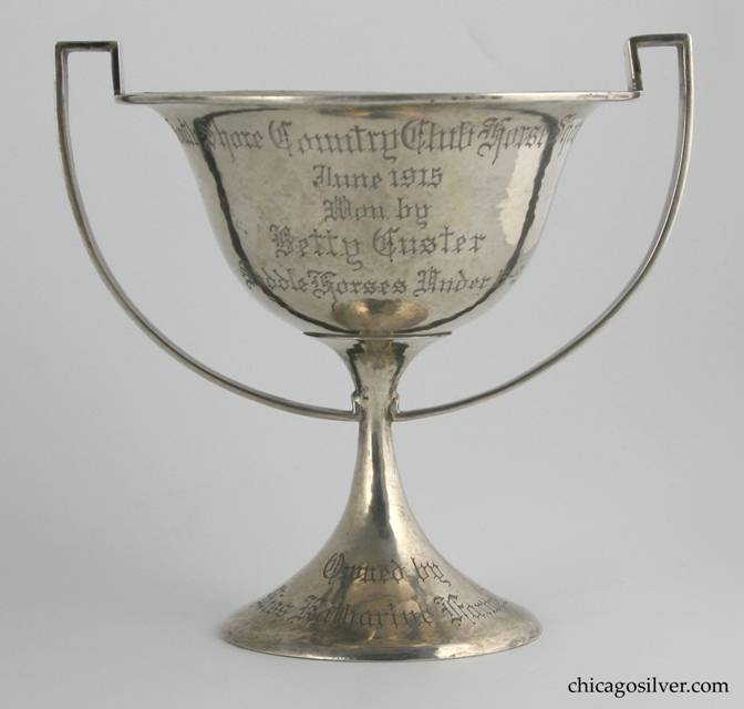Kalo trophy cup / vase, two-handled, with curving strap handles with flat tops.  